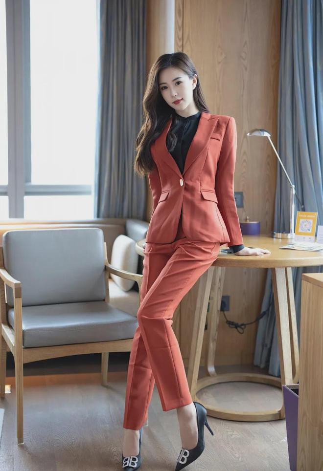 女装搭配